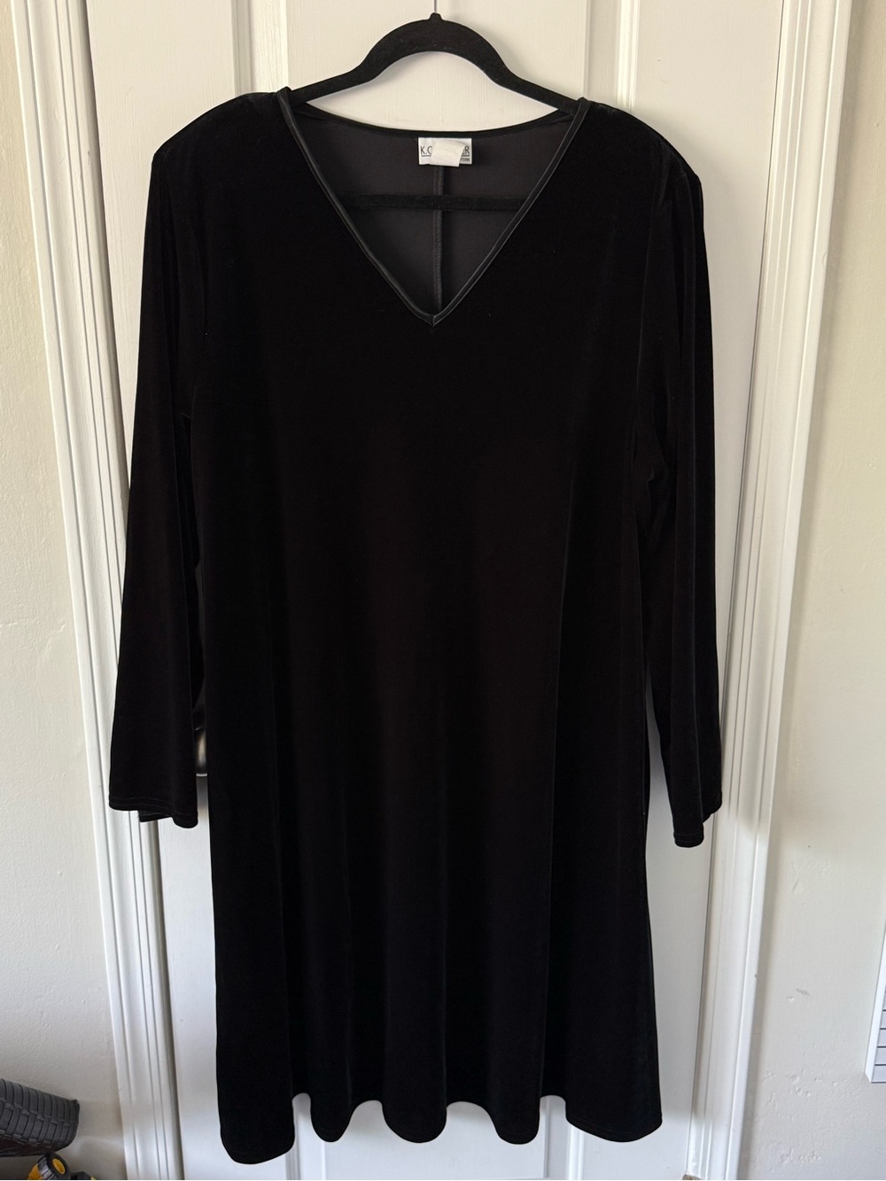 Vintage 90s witchy black K.C. Spencer velour dress size 22